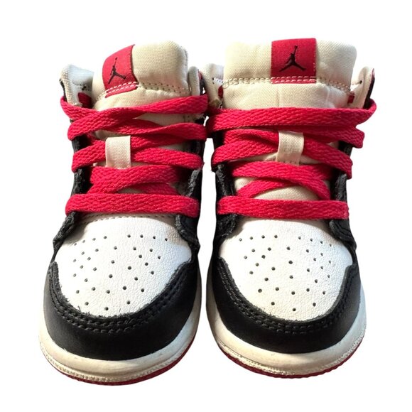 Nike Kids Air Jordan 1 Mid SE Sneakers Size 5 - Picture 3 of 8